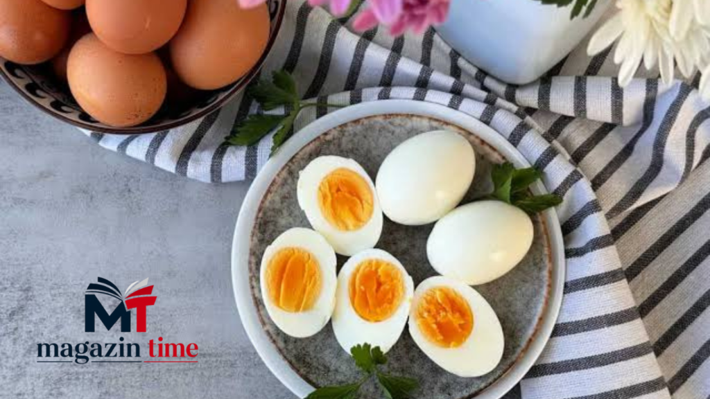 How to Boil Eggs in the Microwave